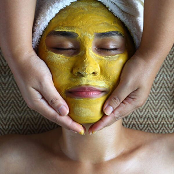 Mukh Lepam (Ayurvedic Facial)